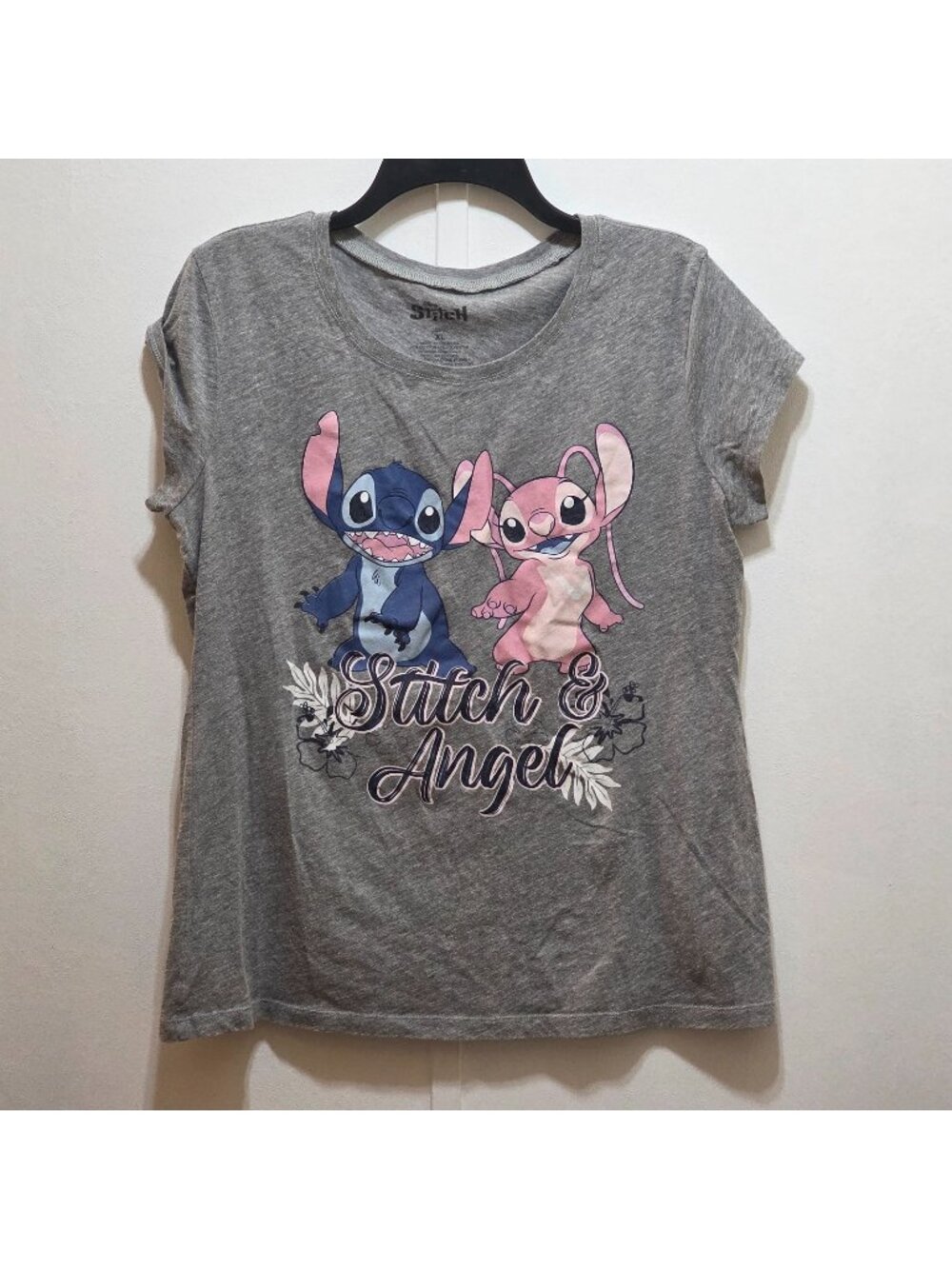 Disney Stitch & Angel Gray Graphic T-Shirt Floral Top S/S Ladies Size XL